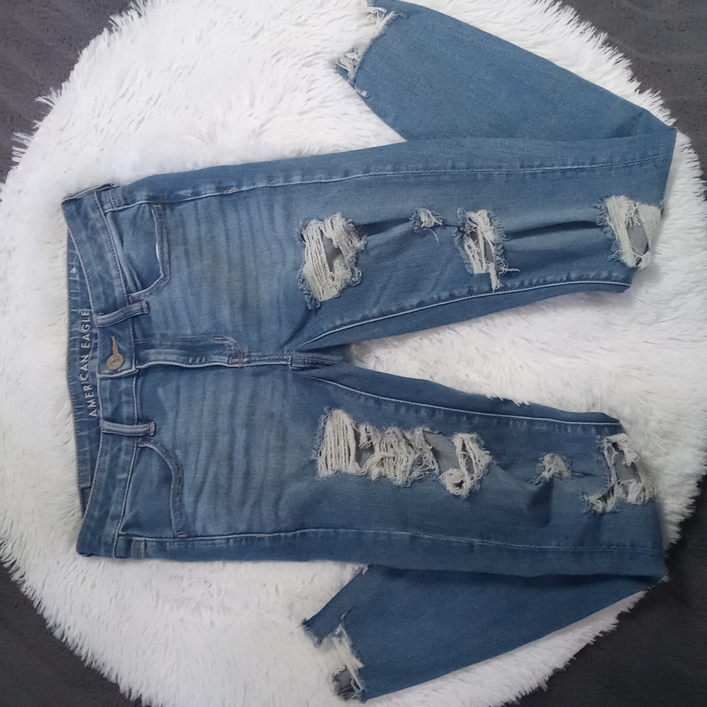 American Eagle Distressed Jeans